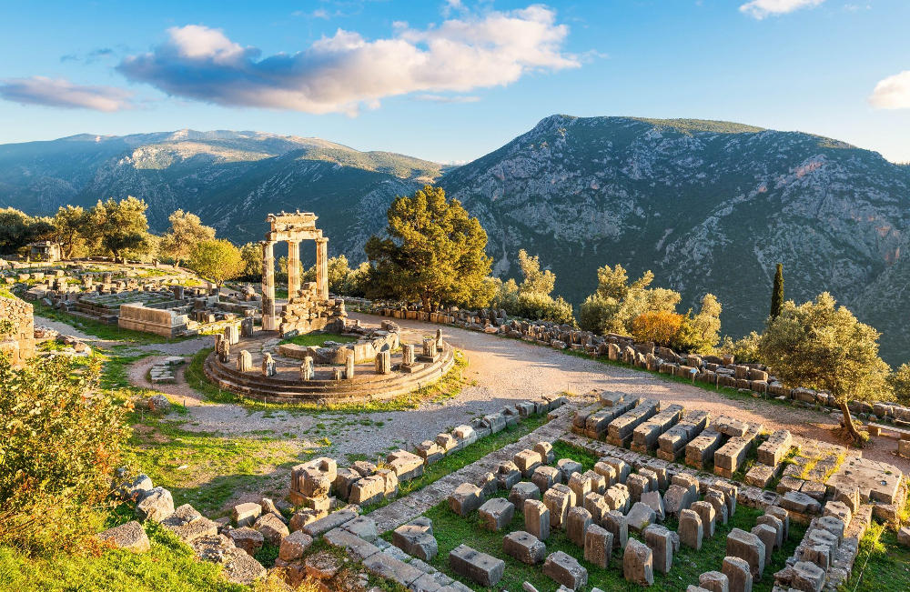 Delphi Tour